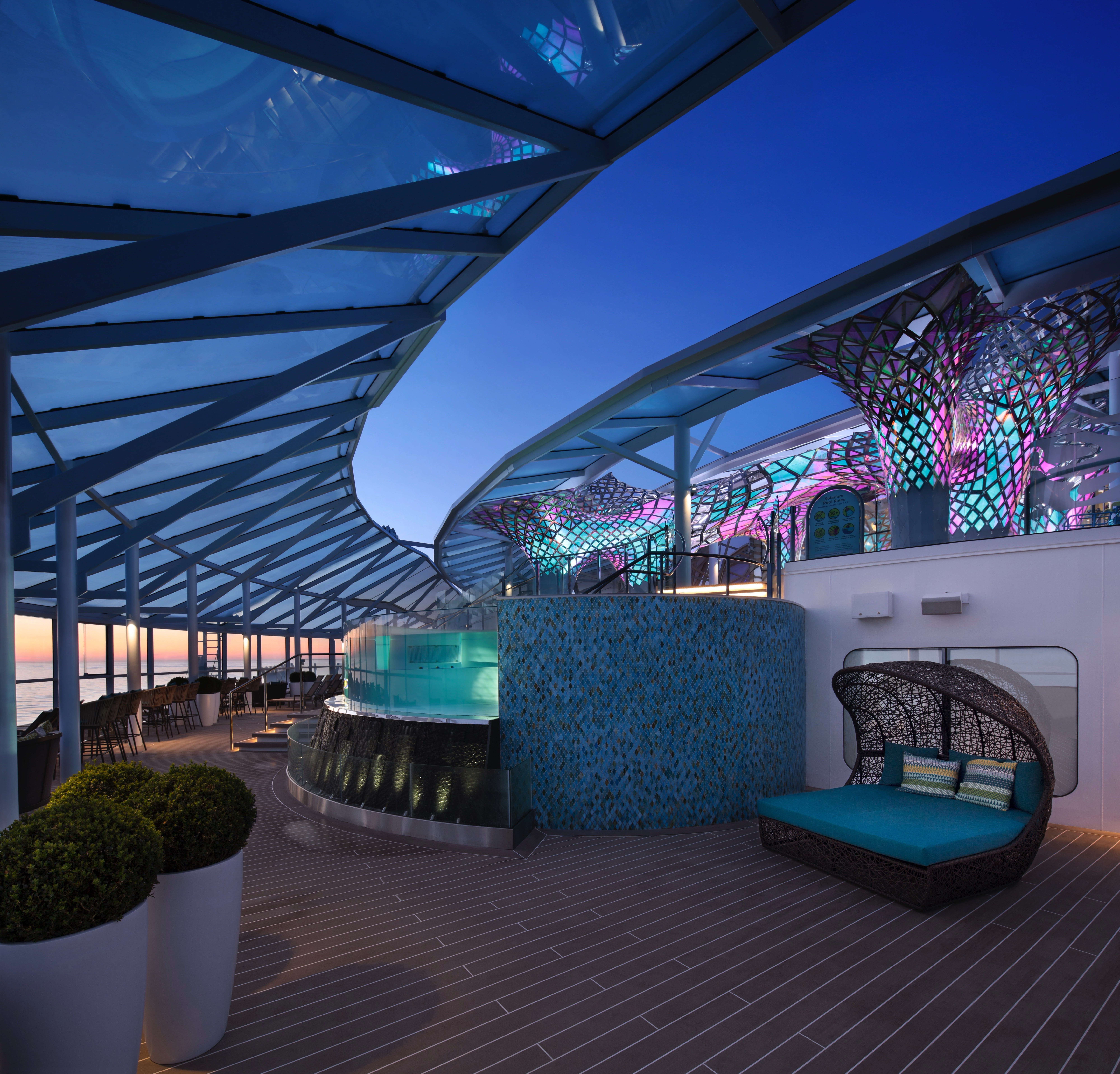 Symphony of the Seas - Solarium